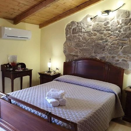 Bed and Breakfast Estia Scano Montiferro Zewnętrze zdjęcie