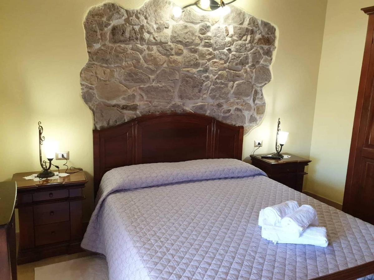 Bed and Breakfast Estia Scano Montiferro Zewnętrze zdjęcie